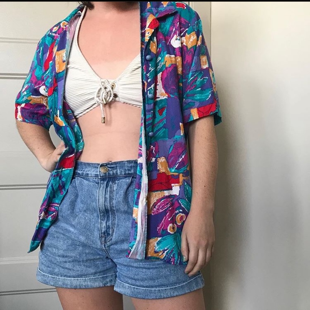 Retro Button Up